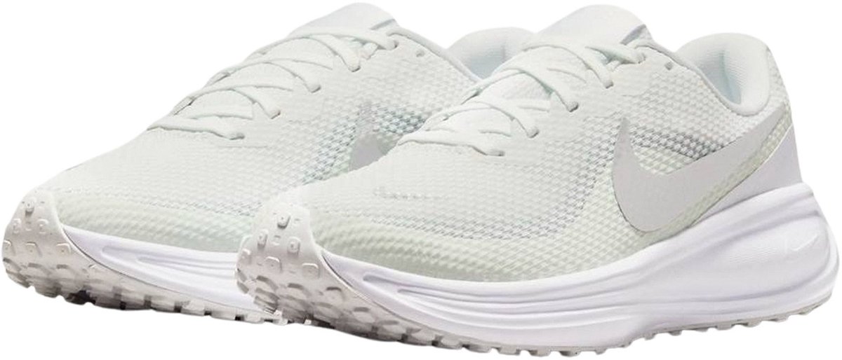 Nike Revolution 8 Hardloopschoenen Dames Creme