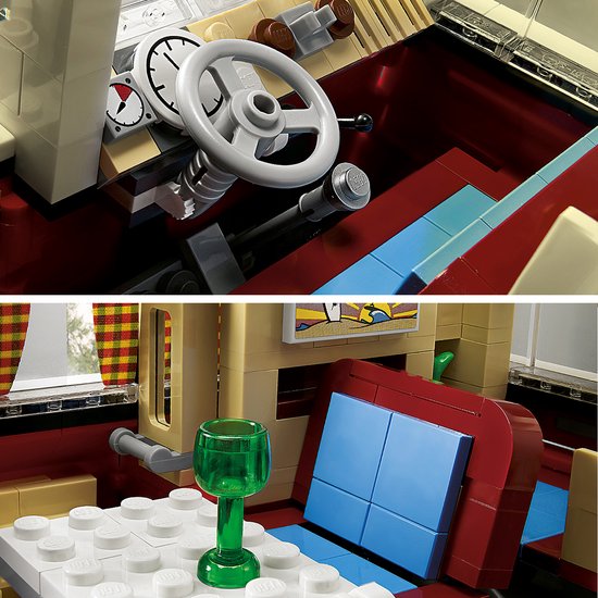 Gedetailleerd interieur van LEGO camper: stuur, dashboard en zithoek.