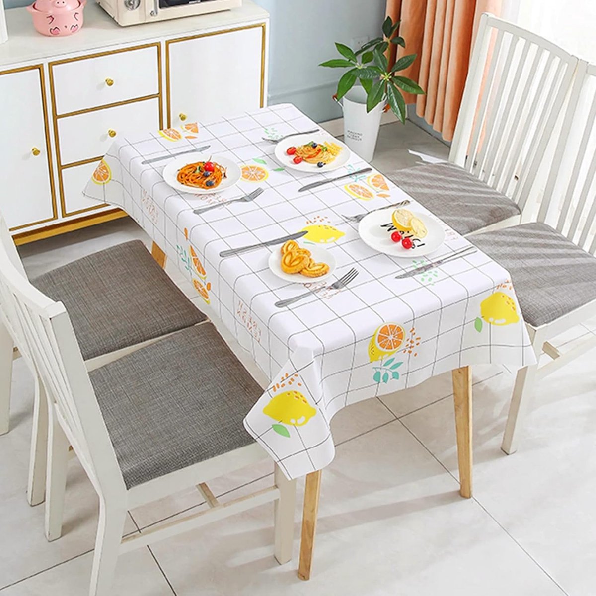 Waterdichte en Vlekbestendige Tafelkleed 137 x 180 cm - Gingham Patroon voor Buiten, Picknick en Feestjes