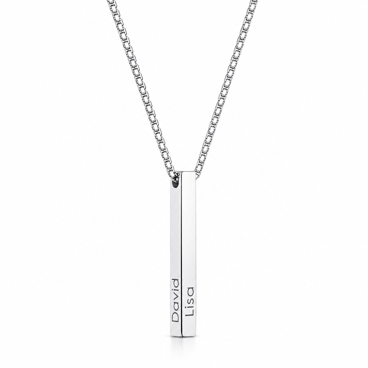 Engravia by Derya – Unisex Bar Ketting met Graveerbare Hanger – RVS – Round Box Chain 70 cm – 4 Zijden Personaliseerbaar – Zilverkleurig – Mama Cadeau – Papa Cadeau