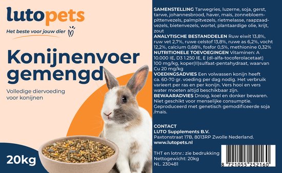 Konijnenvoer gemengd, een volledige diervoeding voor konijnen in een 20kg zak met op de voorgrond een konijn met witte en bruine vacht.