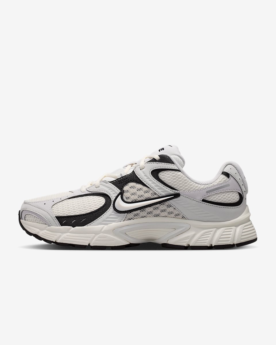 Nike V5 RNR – Sail/ /Vast V5 Lifestyle Heren Sneakers voor Mannen Wit