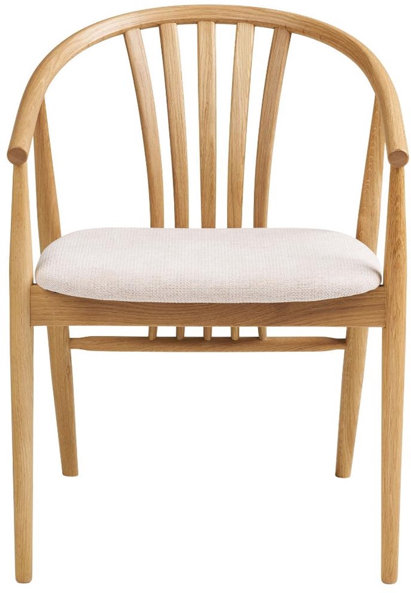 House Nordic Asti eetkamerstoel met armleuningen, natuurlijk eiken, zandkleurige stof.