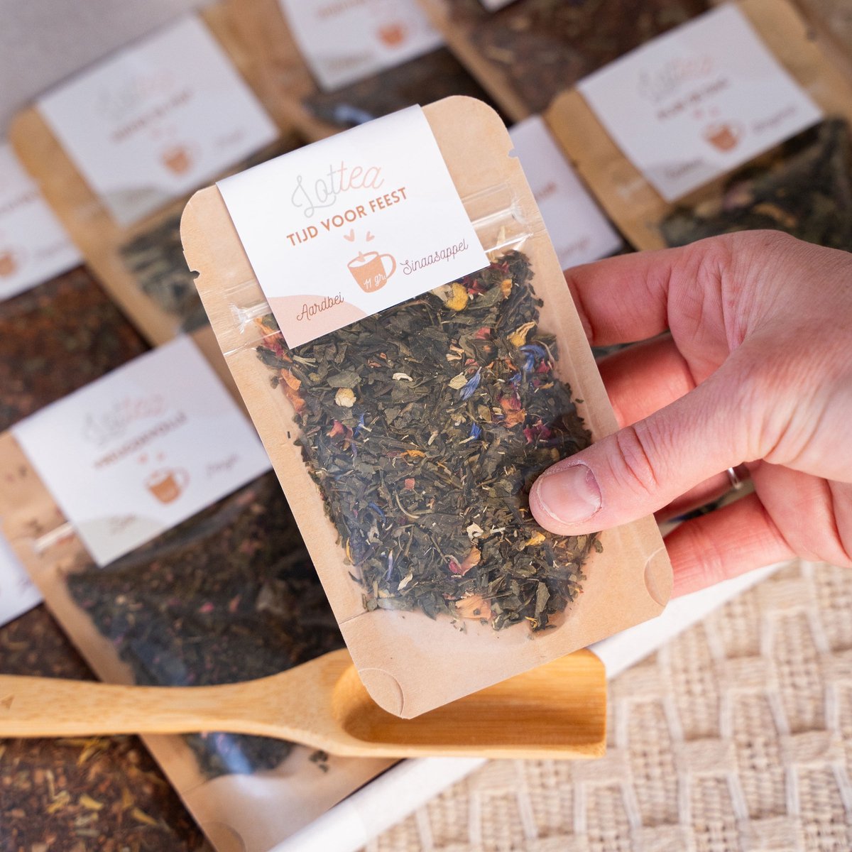Lottea Theeproeverij Verjaardag, thee cadeaupakket, theepakket, theepakket cadeau, verjaardags cadeau vrouw, verjaardags cadeau man, verjaardag cadeau vrouw giftset, cadeau verjaardag vrouw