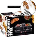 Gourmetstel met afzuiging, met afbeeldingen van gegrilde worst, garnalen, maiskolven, champignons en een raclette grill met groenten en biefstuk.