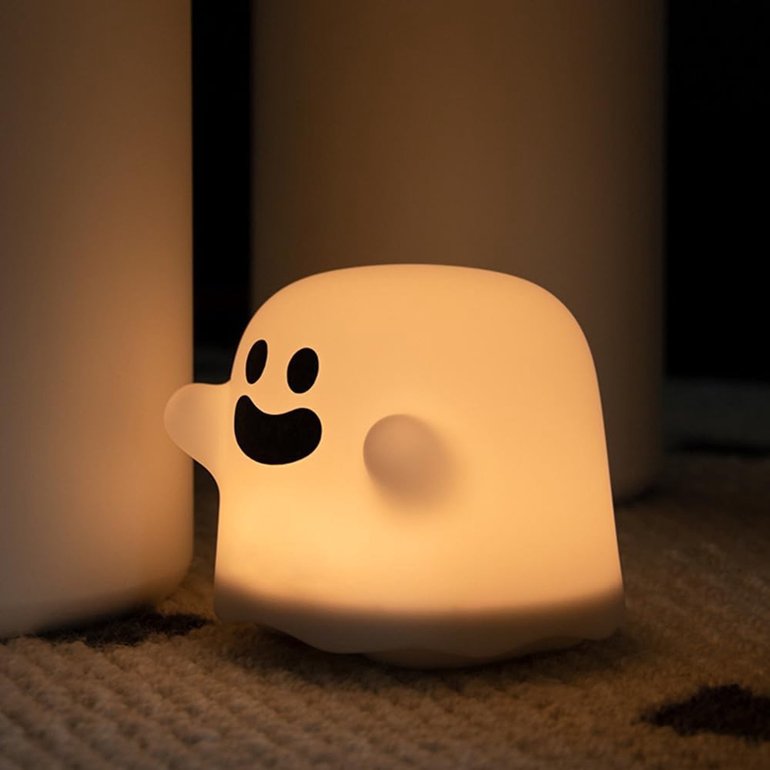 Schattige Witte Geest Nachtlampje voor Slaapkamer, USB-Oplaadbare Lamp, Instelbare Helderheid, Vertraagde Uitschakeling, Bedlampje, Cadeau voor Verjaardag, Halloween en Kerst（A2）