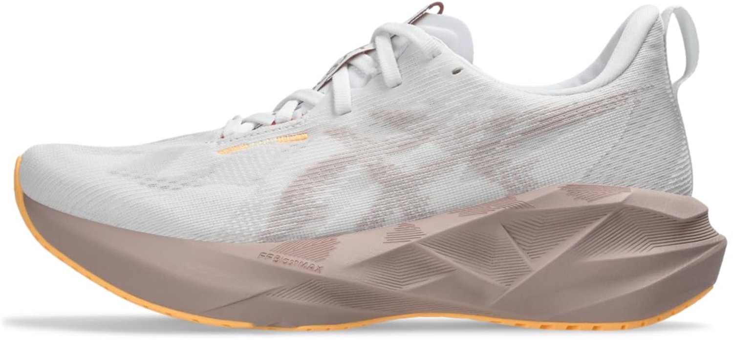 ASICS NOVABLAST 5 Hardloopschoenen /Fawn 36 Wit
