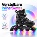 Verstelbare zwarte inlineskates met oplichtende LED-wielen, veilig en ademend ontwerp.
