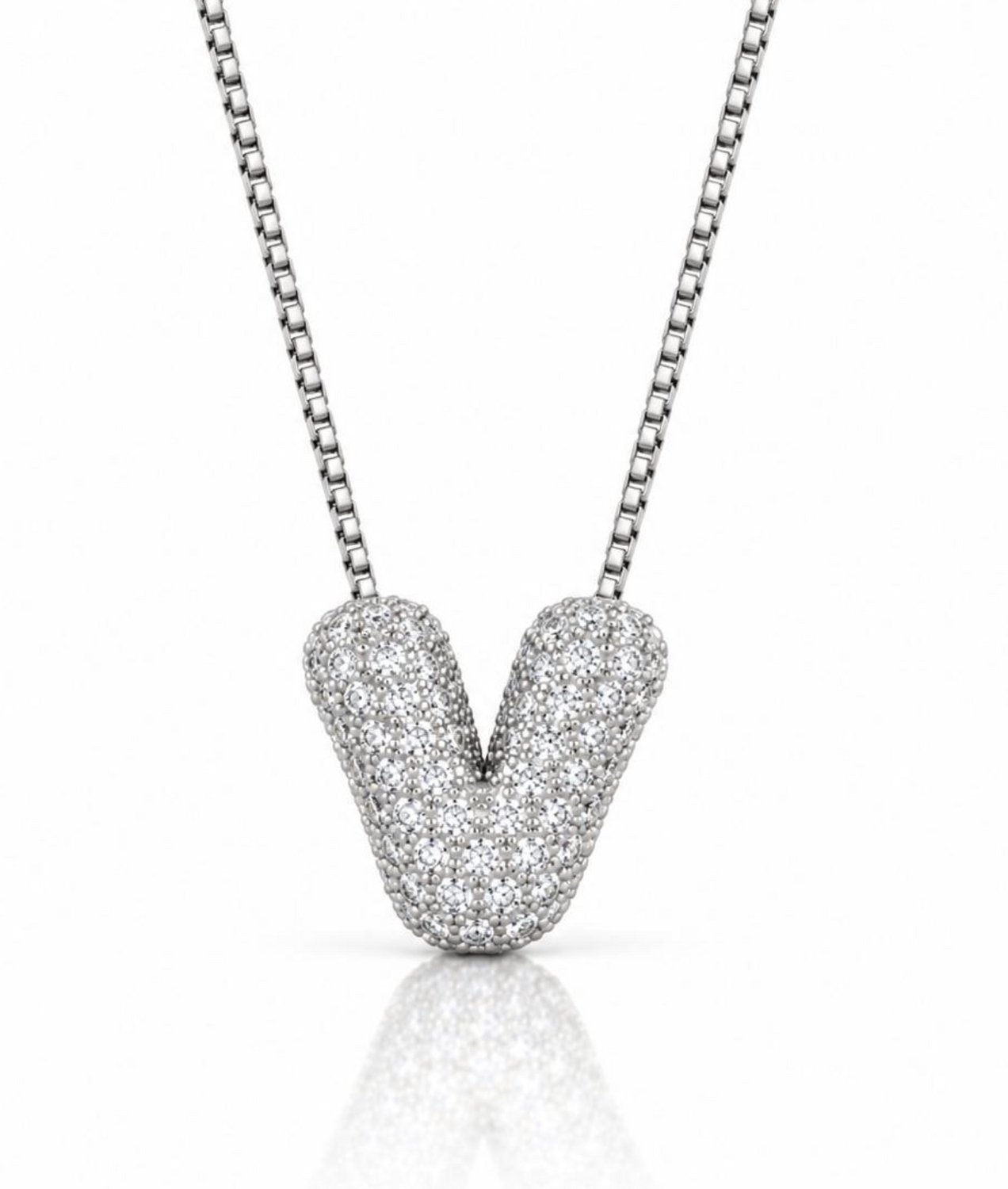 Maevi® Letter Ketting - Letter: V - Glitter Letterketting - Zirkonia Ketting - Lengte: 40 cm - Incl. Luxe Verpakking - Verzilverd - Bubbel Letter - Zilveren ketting / Zilveren letter - Hoge Kwaliteit - Luxe Ketting - Cadeau voor Moeder / Mama