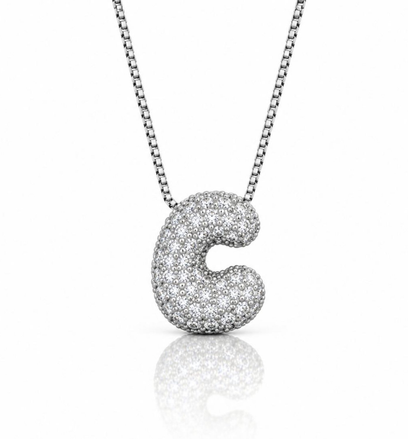 Maevi® Letter Ketting - Letter: C - Glitter Letterketting - Zirkonia Ketting - Lengte: 40 cm - Incl. Luxe Verpakking - Verzilverd - Bubbel Letter - Zilveren ketting / Zilveren letter - Hoge Kwaliteit - Luxe Ketting - Cadeau voor Moeder / Mama