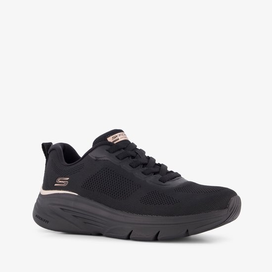 Zwarte Skechers sneaker met vetersluiting en rosegouden accenten, details bij de hiel.