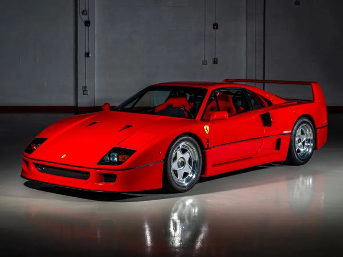 TOPMO - Rode Ferrari - 40X50CM- Diamond painting pakket - HQ Diamond Painting - VOLLEDIG dekkend - Diamant Schilderen - voor Volwassenen – ROND