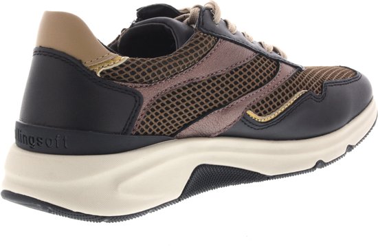 Achteraanzicht van een Gabor Rolling Soft sneaker met een beige hielkap, mesh-details en zwarte zool.