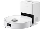 Witte Roborock robotstofzuiger met basisstation, schuin van rechts.