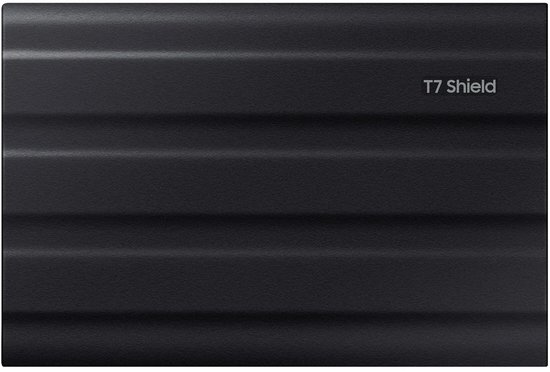 Bovenaanzicht van een zwarte Samsung T7 Shield externe SSD met horizontaal geribbeld patroon.