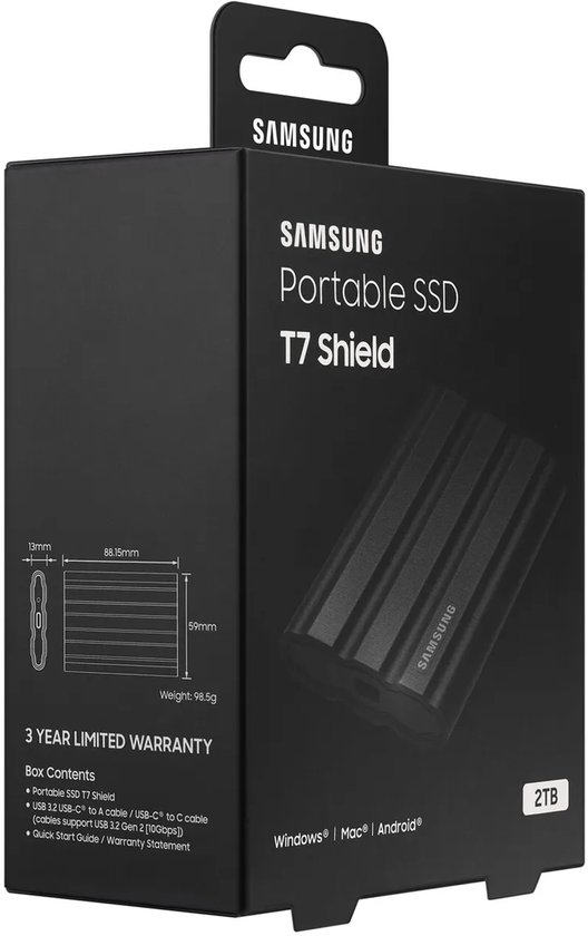 Zwarte verpakking van de Samsung T7 Shield 2TB met specificaties, afmetingen en meegeleverde kabels.