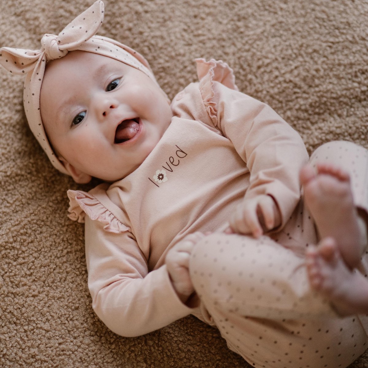 Dirkje Baby Meisjes kledingset Shirt Loved, Broek en Haarband Organic cotton maat 74