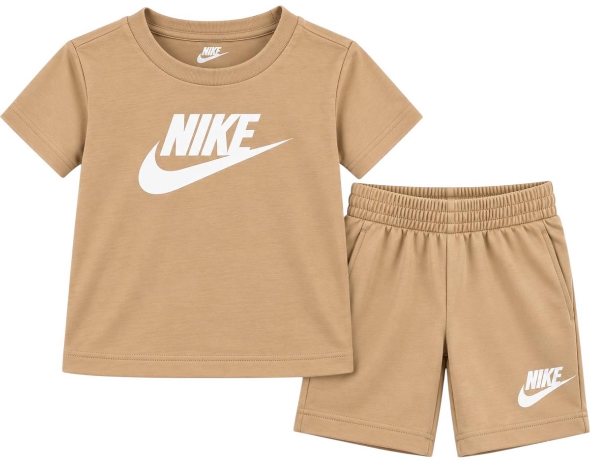 NIKE KIDS SET -86CM/ 18M Wit