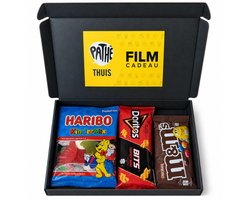 Filmpakket Small Brievenbus Cadeau – NietMokken® Filmpakket – Pathé Thuis Film Cadeaukaart €5,99 – Haribo, Doritos & M&M’s – Filmavond Cadeau – Kado voor hem of haar