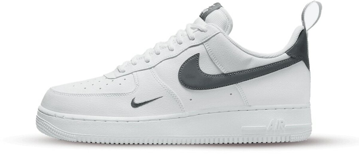 Air Force 1 ’07 LV8 UT Herenschoenen 45.5 /Metallic Dark Grijs