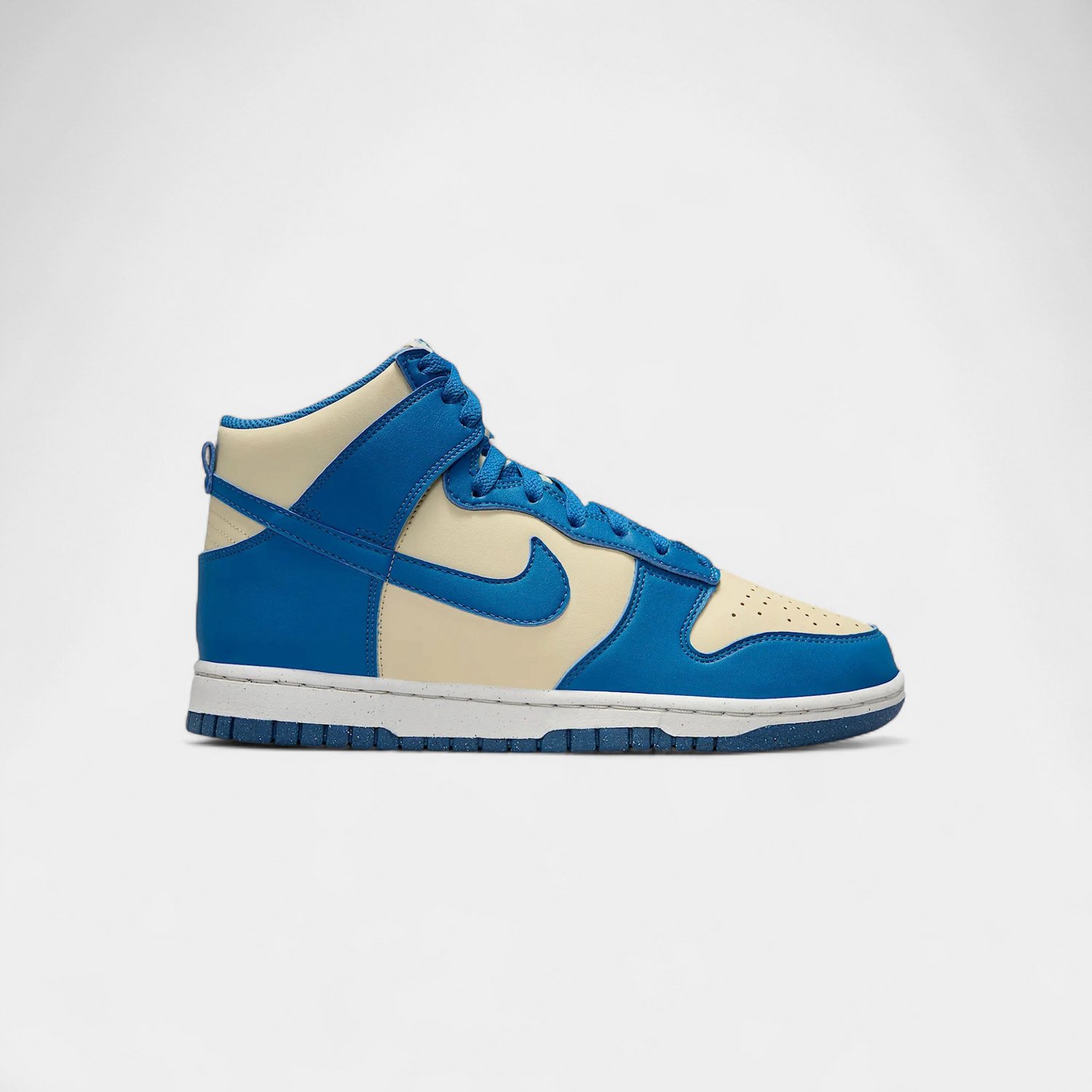 Nike Dunk High Next Nature Light Star Wit