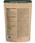 Achterkant van de verpakking met ingrediënten, gebruiksaanwijzing en voedingstabel voor de Spirulina & Chlorella tabletten.
