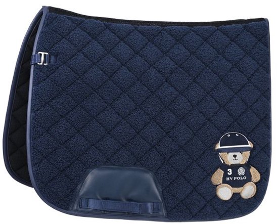 Marineblauw gequilte zadeldek met teddytextuur, gedecoreerd met een berenapplicatie met '3 HV POLO' borduursel.