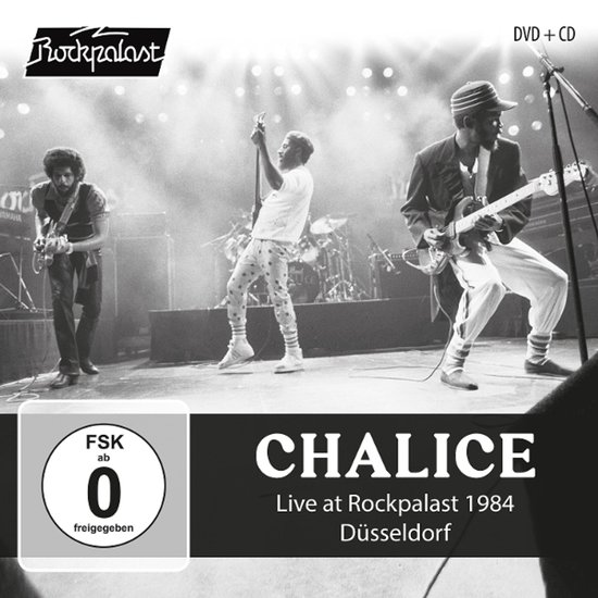 Zwart-wit concertfoto van Chalice met FSK 0-label: Live at Rockpalast 1984 Düsseldorf op DVD+CD.