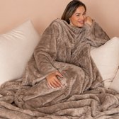 Fleece Deken met Mouwen - Plaid met Mouwen - Hoodie Deken - Deken met Mouwen - Hoodie Blanket - Hoodie - Huggle Hoodie - Dekens - TV Deken - Bruin - Dames en Heren - Volwassenen - 180x130 cm - Noodpakket - Kerstcadeau - Snuggie Moment