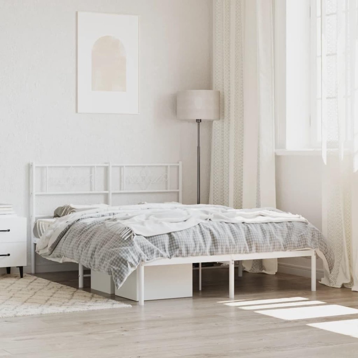 Bedframe met hoofdeinde metaal wit 135 x 190 cm Struttura del letto dell'hotel Telaio per camera da letto Cornice da letto per soggiorno Adatto per camera da letto