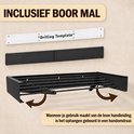 Een zwart, inklapbaar wanddroogrek, inclusief boormal, met deuren die de montage vergemakkelijken.