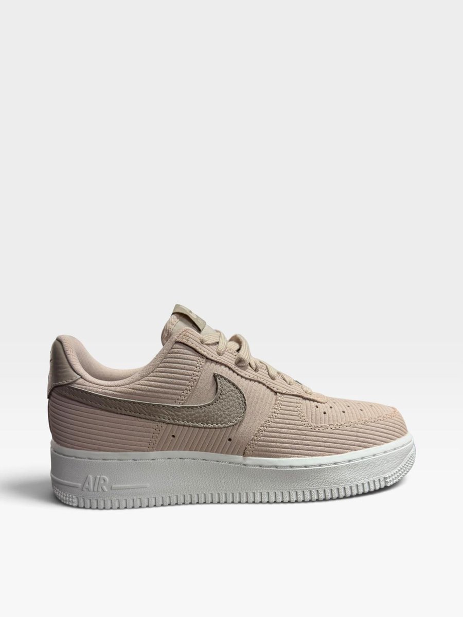 NIKE W AIR FORCE 1 ’07 Roze
