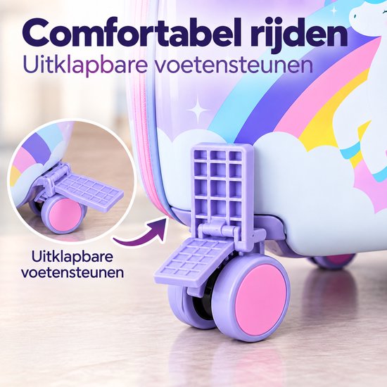 Paarse ride-on koffer met uitklapbare voetsteunen voor extra zitcomfort.