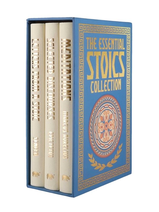 Drie boeken in een blauwe cassette getiteld The Essential Stoics Collection met goudkleurige letters en decoraties.