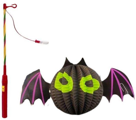 Zwarte lampion in de vorm van een vleermuis met paarse vleugels, gele ogen en een lampionstok.