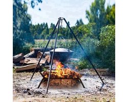 Houtkorf – Haardrooster – Brandhoutrek – Houtopslag – Houtmand – Smeedijzer – 46 cm – Robuust & Verhoogd Design