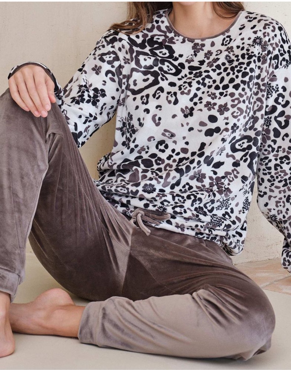 Massana Dames Pyjama / Homewear - Chocolate Leopard print
