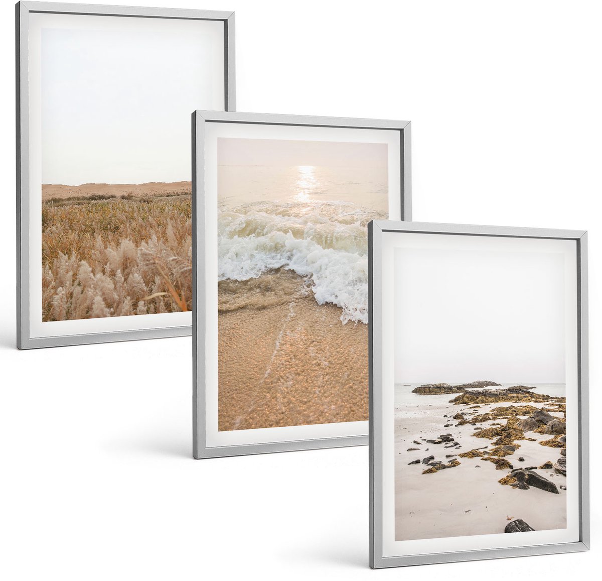 Coloray 3-Delige Schilderij Set - Strand Met Golven En Zeestenen In De Zomer - 40 x 60 cm - Moderne Wanddecoratie - Woonkamer - Decoratieve Schilderijen