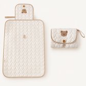 Opvouwbaar Verschoonmatje Baby – Waterbestendig – Met Opbergvak voor Luiers & Billendoekjes – Beertje Crème – 87 x 47 cm