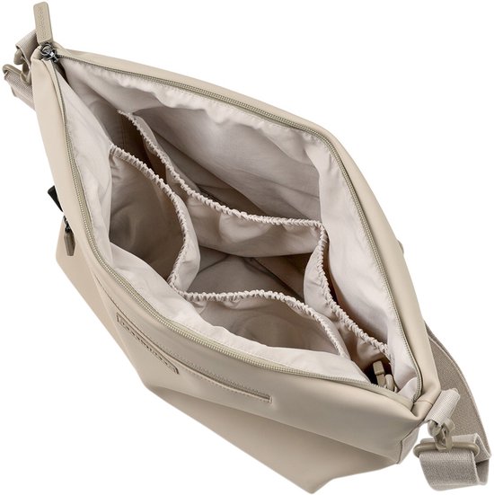 Done by Deer Luiertas Stroller Bag Sand Beige van Done by Deer — afbeelding 4
