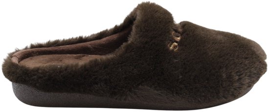 Bruine pluizige pantoffel met gouden decoratieve stiksels op de neus.