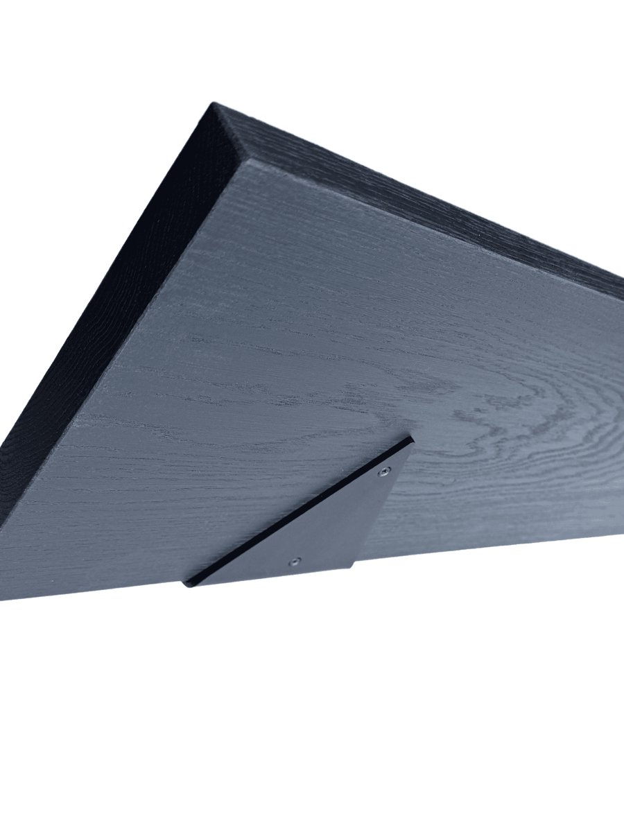 GoudmetHout Zwarte Eiken Wandplank - 240x25 cm - 4 Driehoek Plankdragers Mat Zwart Zwart eiken