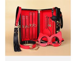 Dare to Undress – Fifty Shades of Grey – Luxe 8-delige BDSM Set met Opbergkoffer – Premium – BDSM Bondagesets - Valentijn Cadeau - Handboeien, Halsband, Masker, Gagbal & Zweep - Sex Toys voor Koppels - Seksspeeltjes voor mannen en vrouwen - Kinky