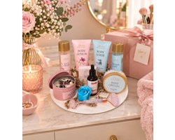 Luxe Verwenmoment - 11 stuks - Gezichtsverzorging - Bad en bodycadeau - Hawsaz.nl cadeau - Edelsten kaars - Giftsbox - Serum - Damescadeau - Verwenpakket - Valentijnscadeau - Geschenkset - Verzorgingssets