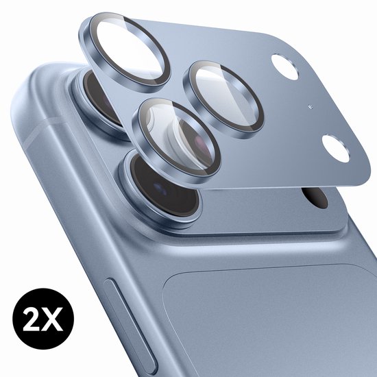 Blauwe iPhone 18 Pro Max met een camera protector die de drie lenzen bedekt. 2X.