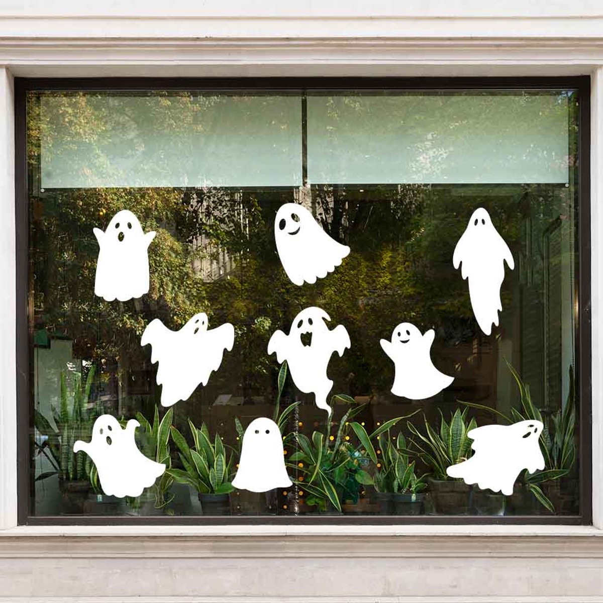 Spookjes raamsticker set met 10 spoken - Zwart - 30 x 30 cm