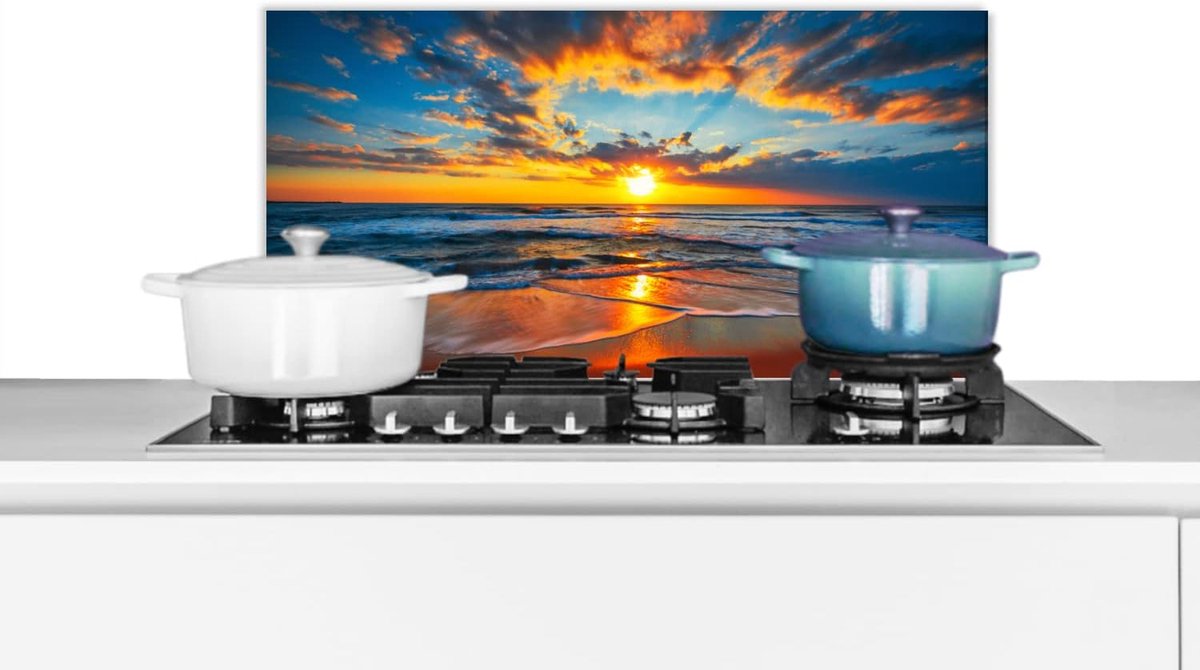 Spatscherm Keuken - 60x30 cm - Zee - Zonsondergang - Strand - Wolken - Oranje