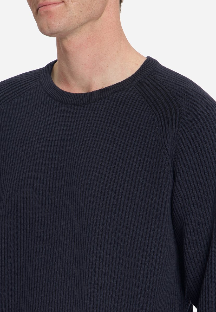 Pullover met ronde hals en tuck stitch