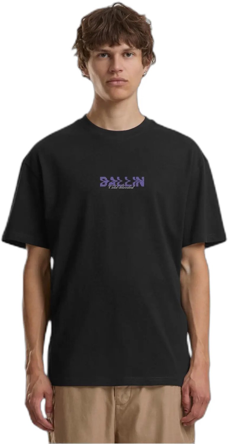 Oversized T-shirt Mister Tee Ballin Cold Blooded Zwart