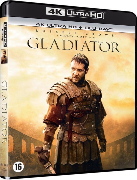 Gladiator 4K Ultra HD Blu-ray hoes met Russell Crowe in Romeins harnas tegen een goudkleurige achtergrond.